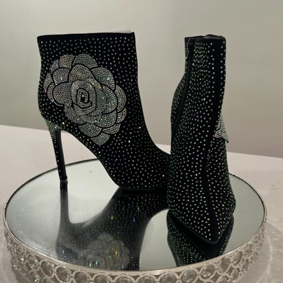 Rouge! Shoes - Black Suede Rhinstone Booties Size 9